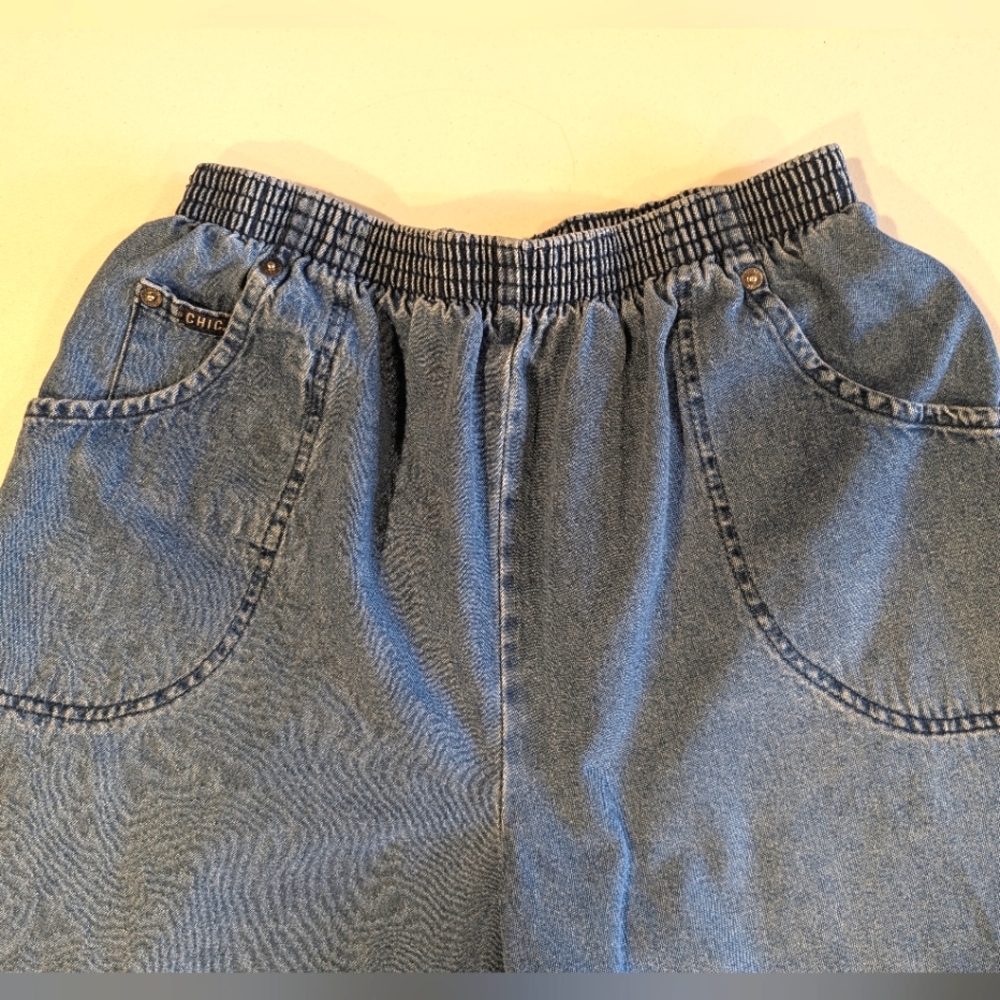 Vintage Chic elastic waist, cotton, baggy Jorts Jean shorts. Med- See Msrmts - Picture 4 of 9